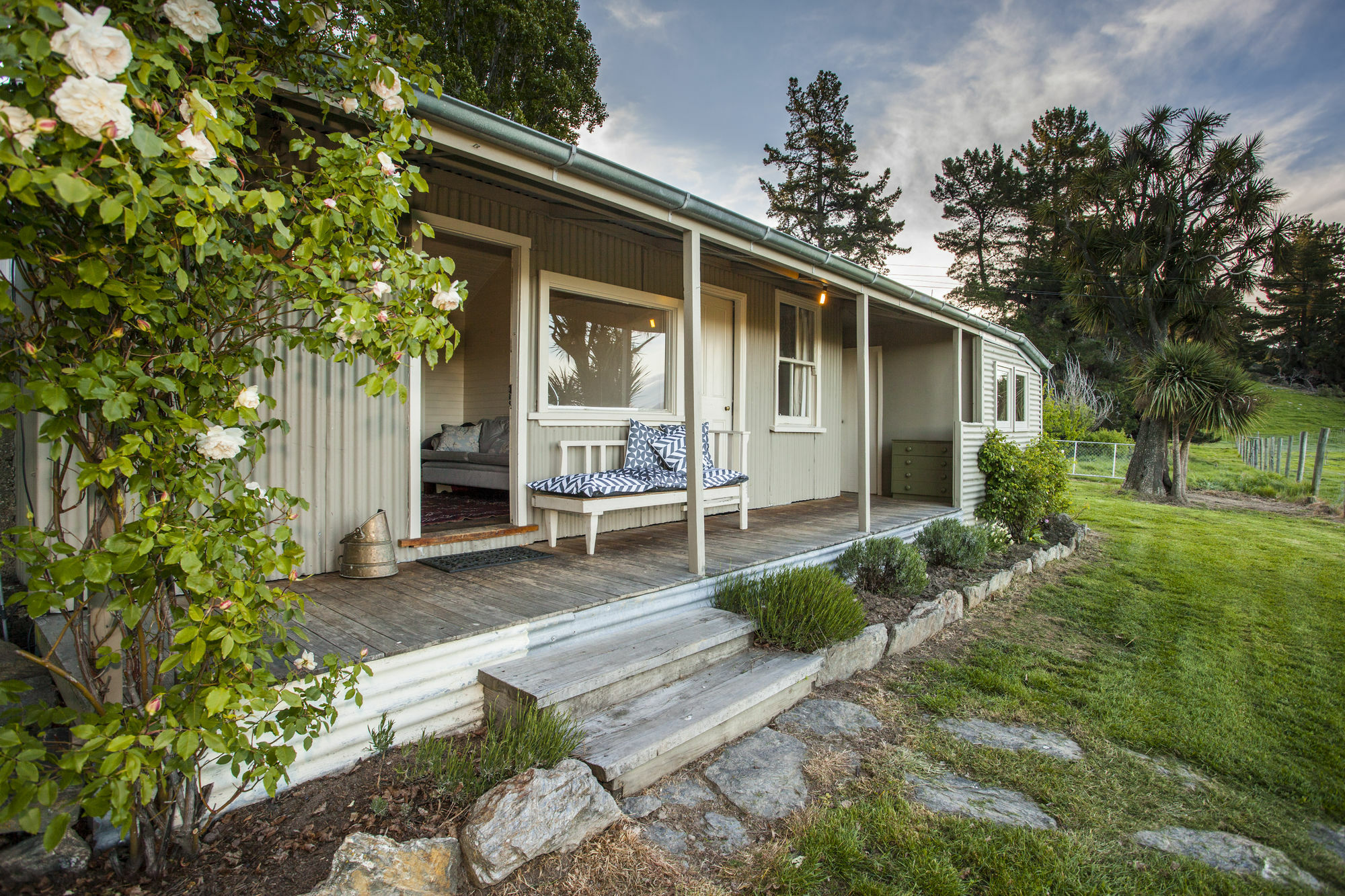 Criffel Station Farmstays Luggate Exterior photo